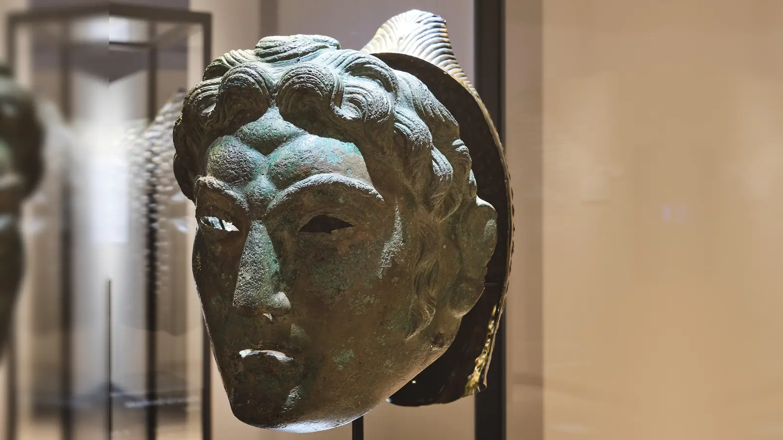 Die Archäologische Staatssammlung München (ASM) hat einen reichen Schatz an Fundstücken aus vielen Jahrhunderten. In der Dauerausstellung sind die wichtigsten Stücke für jedermann zugänglich gemacht.  (Foto: ASM, Stefanie Friedrich)