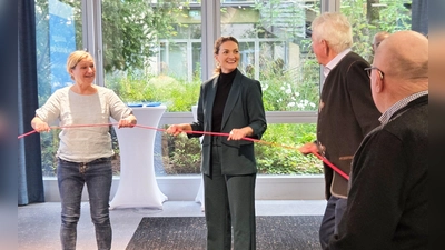 Das Bayerische Staatsministerium für Gesundheit, Pflege und Prävention lud die Bewegungsgruppe zur Jubiläumsfeier des Bayerischen Demenzpakts ein. (Foto: StMGP)
