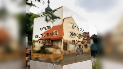 Ismaning ist vom Landtag als ein „Ort der Demokratie in Bayern“ benannt worden. Demnächst soll es eine Gedenkstele geben. (Foto: Bildarchiv Bayerischer Landtag/Matthias Balk)