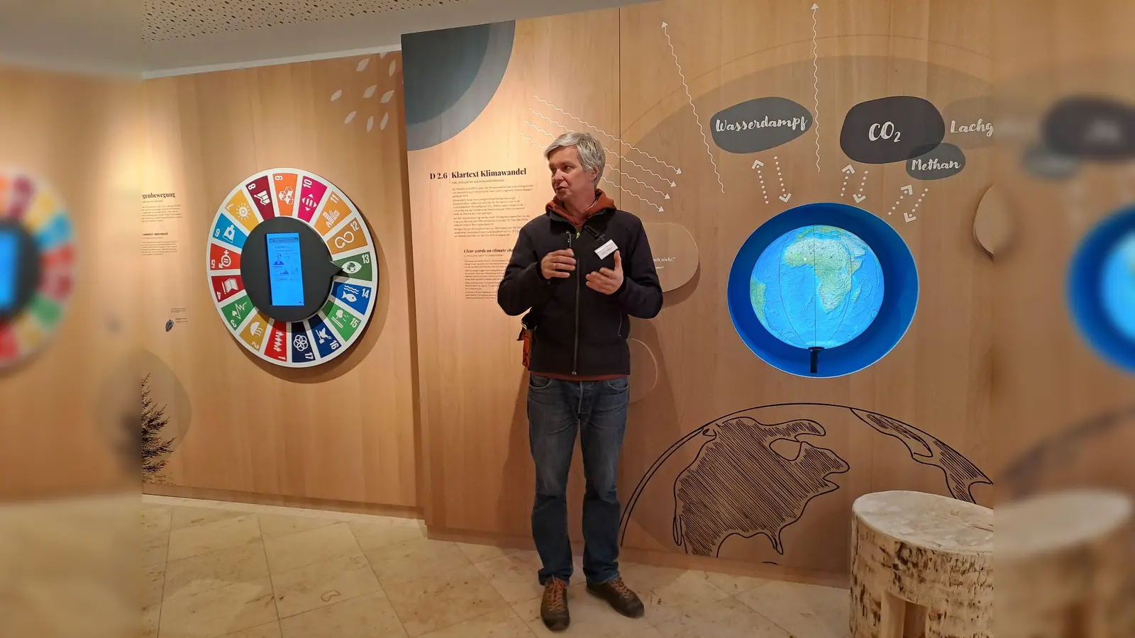 Michael Stollmann bot für Senioren eine Führung durch das Museum Wald und Umwelt an. (Foto: vhs )