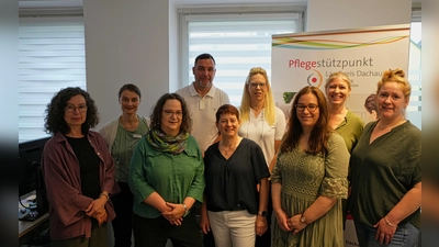 Vertreterinnen und Vertreter der Pflegestützpunkte trafen sich zum Austausch. (Foto: Andreas Wiegand)