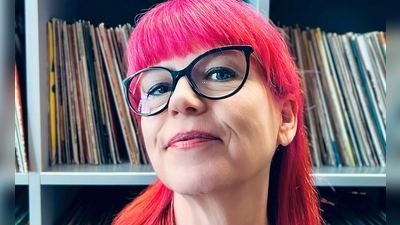 Alexandra Blöchl arbeitete lange als Journalistin, bevor sie sich für die Schriftstellerei entschied. (Foto: Bernhard Blöchl)