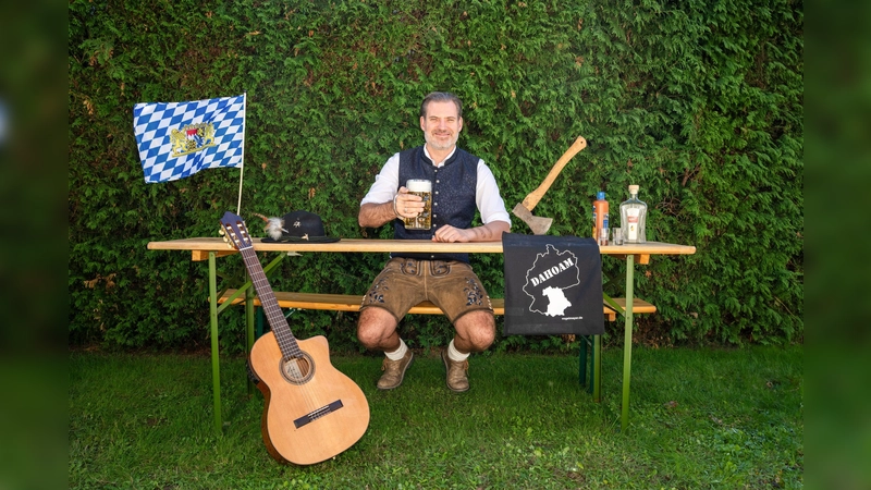 Der Musikkabarettist Vogelmayer ist am 23. Mai in Garching zu Gast. (Foto: Bernd Schaffrath)