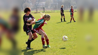 Die Schwaiger First Ladies holten sich beim VfB Kipfenberg erneut einen hohen Sieg.  (Foto: Verein)