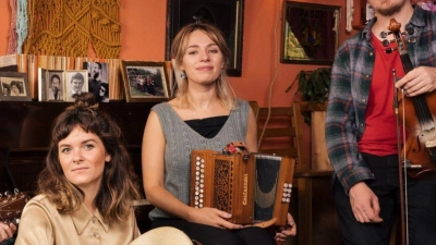 Die Eva Coyle Band steht für einen typisch irischen und doch modernen Sound.  (Foto:  © Joe Chapman)