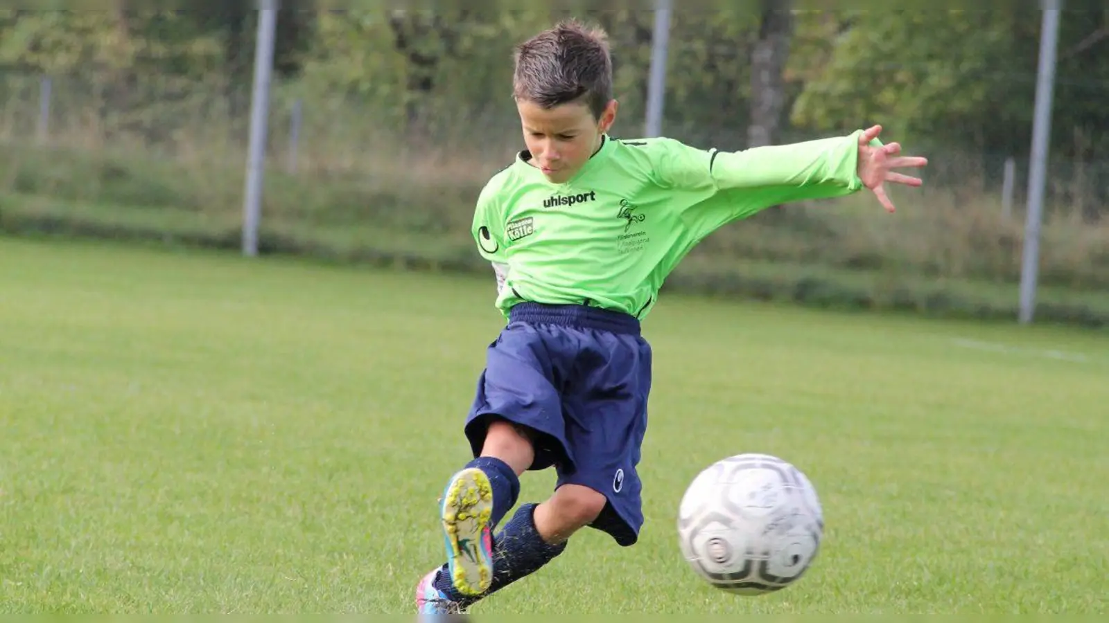 Der SV-DJK Taufkirchen bietet am Buß- und Bettag ein Fußballcamp an.  (Foto: SV-DJK Taufkirchen)