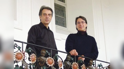 Das feinsinnige Musiker-Duo Edgar Gredler und Walter  Kirchmair (v.l.). 	 (Foto: privat)