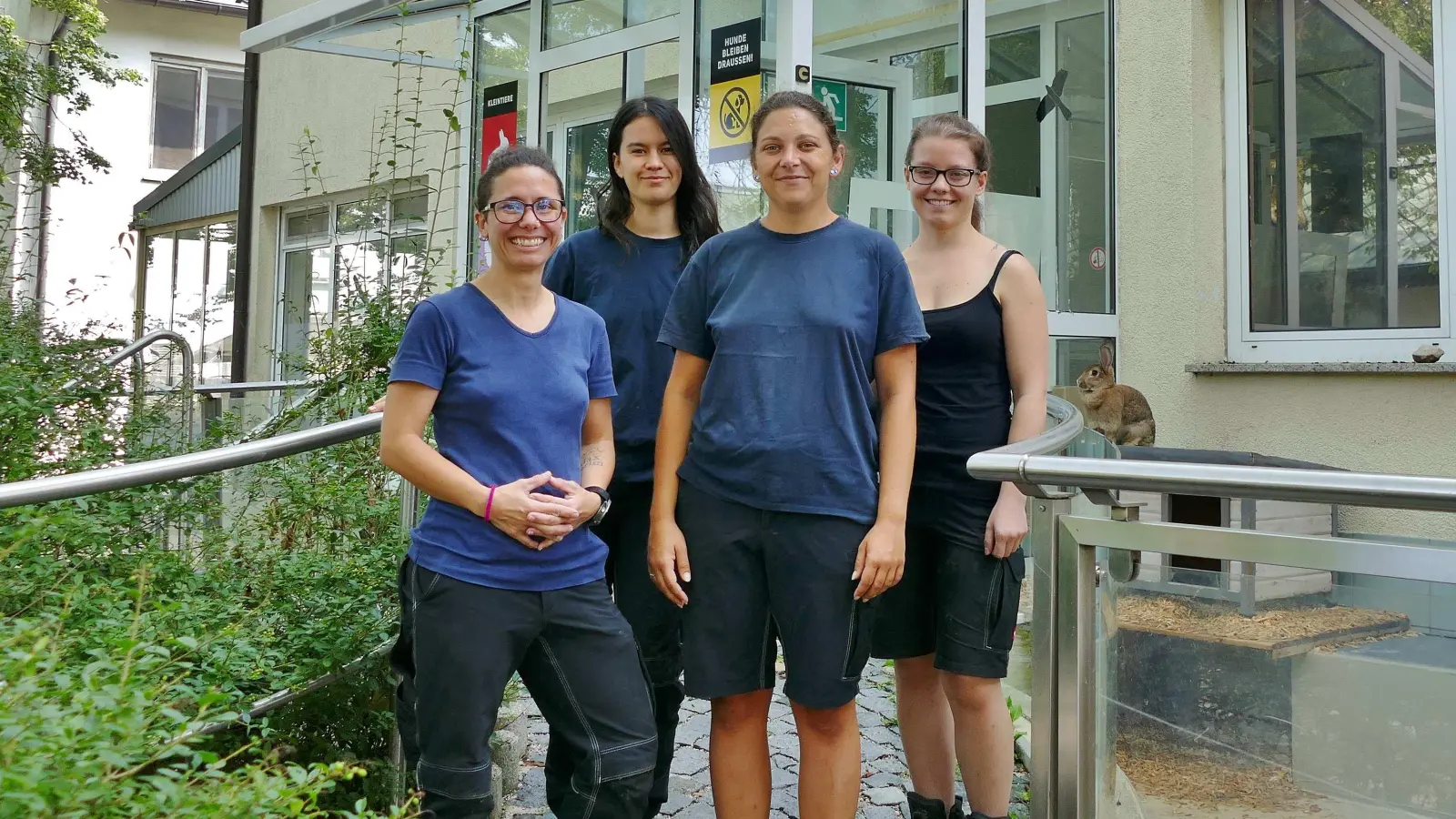 Das Team kümmert sich liebevoll um die Schützlinge im Nagerhaus. (Foto: Tierschutzverein München e.V.)