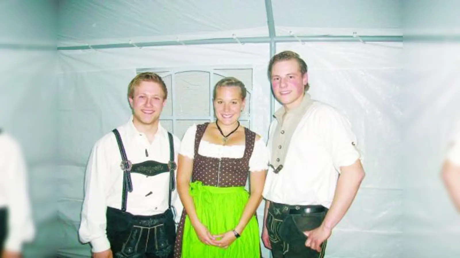 Der frisch gebackene Vorsitzende der JU Allach-Untermenzing, Florian Sperl (li.) mit seinen Stellvertretern Louisa Neumann und Martin Listl. (Foto: pi)