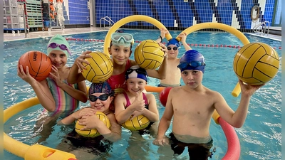 Fast schon wie Ferien: Eine Woche schwimmen beim großen Schwimm-Finale. (Foto: Gliesche)