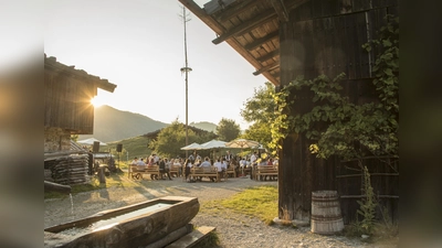 Nach dem Rennen entspannt den Tag im Biergarten ausklinen lassen. (Foto: Markus Wasmeier)