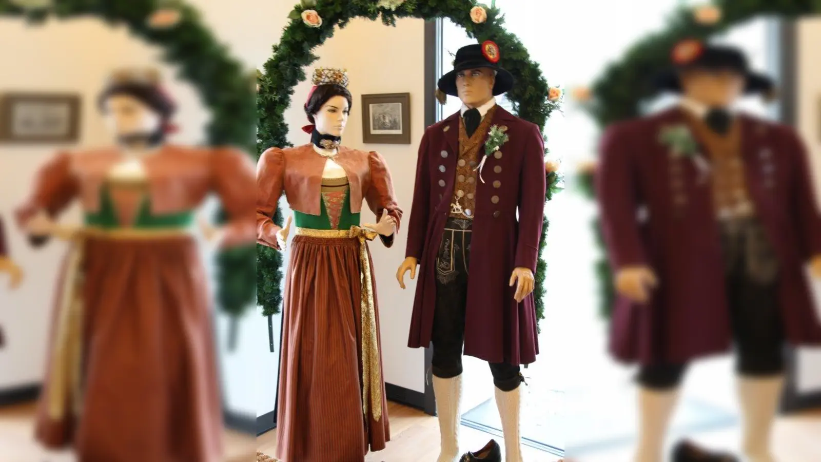 So heiratete man vor 200 Jahren in Tutzing. Das Ortsmuseum zeigt in einer Ausstellung Hochzeitsbräuche aus alter Zeit. (Foto: Alois Weiss)