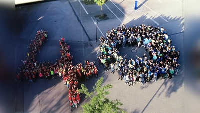 Mit ihrer eigenen Drohne hat Schulleiterin Eva Guerin diese Aufnahme von oben gemacht. (Foto: Eva Guerin)