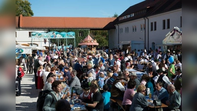 Im Klosterareal des Veranstaltungsforums Fürstenfeld findet zum 14. Mal die Kirta statt. (Foto: Reinhard Wieland)