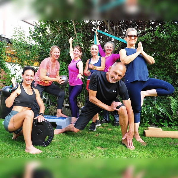 Die Übungsleiter und Leiterinnen des TSV Grafing sind startklar fürs Sommer Bootcamp 7.0, das am 3. August beginnt. (Foto: Picasa)