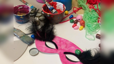 Beim Kinder- und Jugendkulturtag im Gilchinger Rathaus können unter anderem Masken gebastelt werden. (Foto: Gemeinde Gilching)