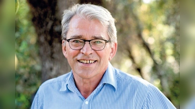 Dr. Sepp Dürr ist Germanist, Biobauer, ehemaliger Germeringer Stadtrat und Landtagsabgeordneter a.D. (Foto: vhs)