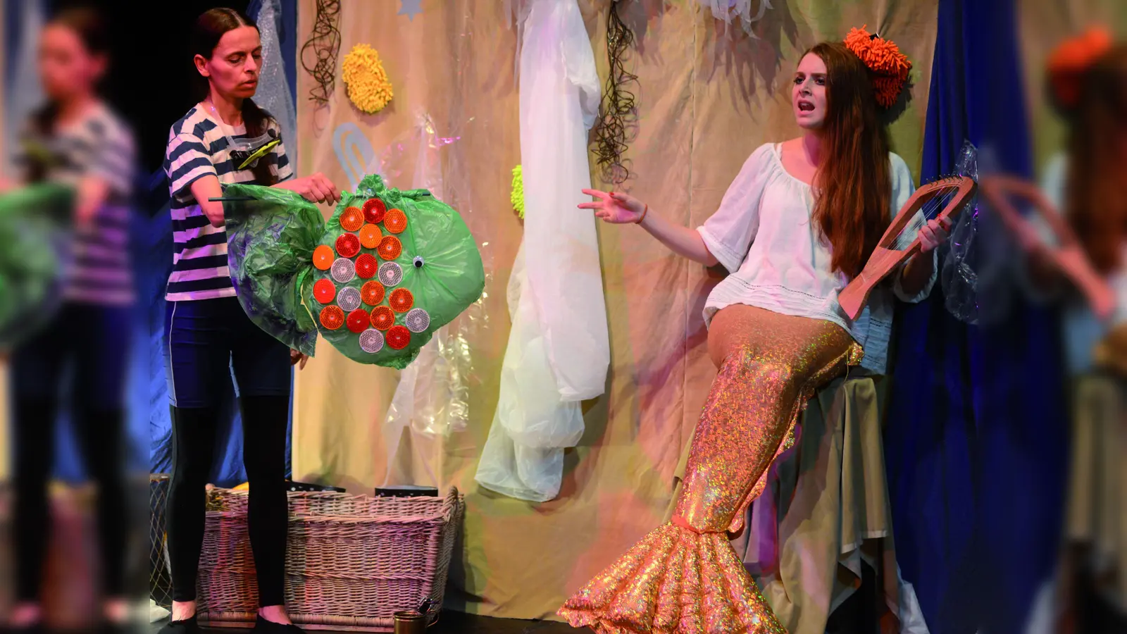 Am 1. November bringt das Klexs-Theater den Glitzerschuppenfisch auf die Festival-Bühne. (Foto: Wolfgang Diekamp)