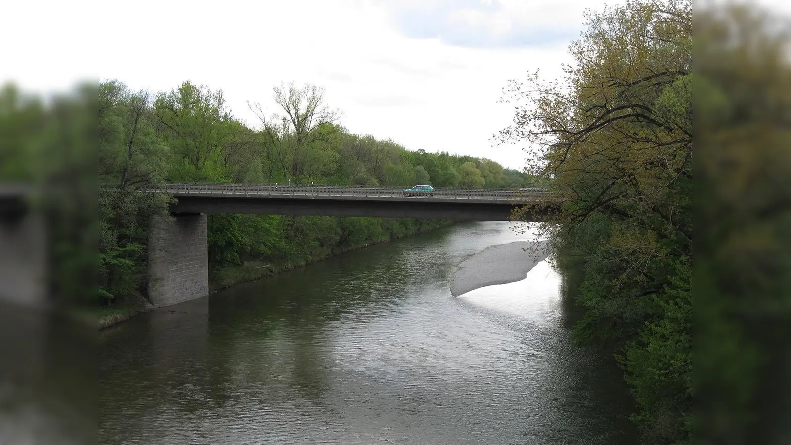 Die Herzog-Heinrich-Brücke, die im Münchner Norden über die Isar führt, wird neu gebaut. (Foto: X, CC BY-SA 3.0)