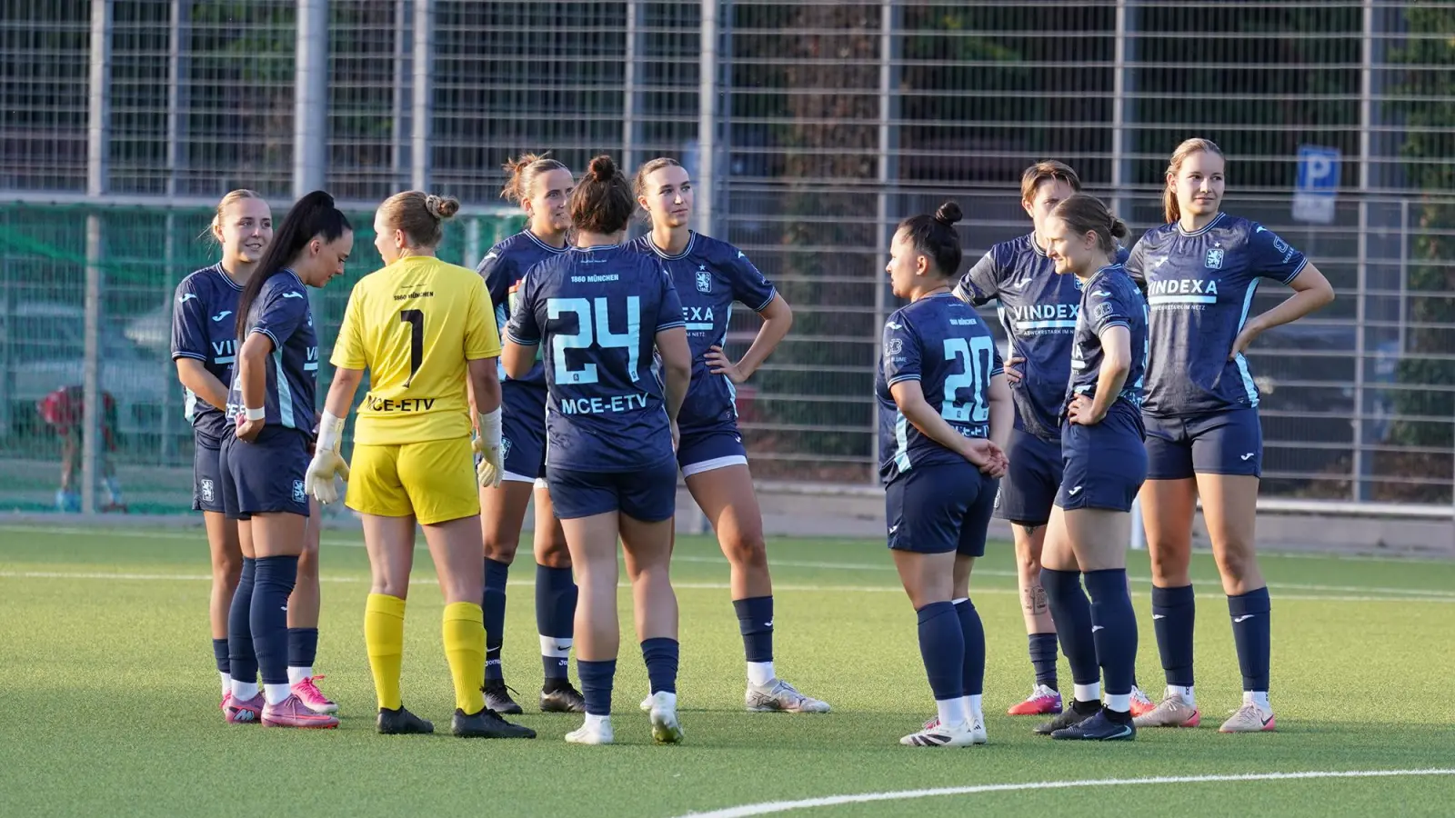 Weiter im Aufwind: Frauenfußballerinnen des TSV 1860 München.  (Foto: J. Mentel)