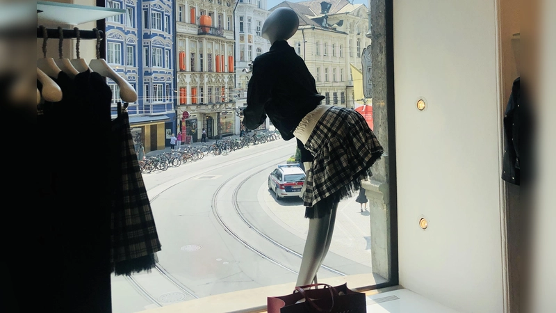Willkommene Aussichten: Nächstes Jahr dürfen sich Handel und Shopping-FreundInnen auf vier lange Einkaufsnächte in München freuen. (Foto: hw)