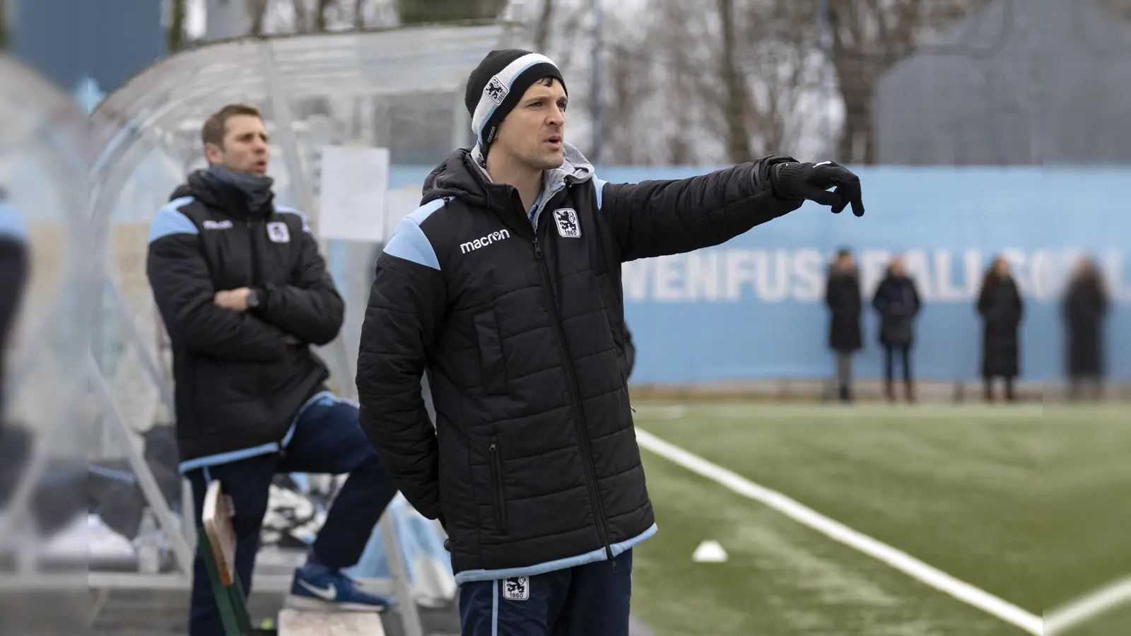 Erfolgreiche Rückkehr in der Eliteklasse: Junglöwen-Ausbilder Jonas Schittenhelm.  (Foto: Anne Wild)