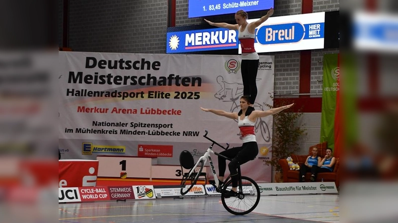 Nur drei Punkte fehlten Kathi Hupfauer und Sabine Tausch (oben) zur Bronzemedaille.<br> (Foto: Christian Tausch)
