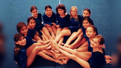 Die Mädchenwettkampfgruppe der Neun- bis Elfjährigen trainierte bisher zweimal in der Woche. Anderthalb Stunden davon fallen nun durch die Hallenkürzungen weg. (Foto: privat)