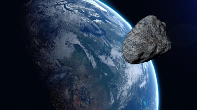 Obwohl Meteorite nach ihrem Flug durch die Atmosphäre alle eine schwarze Kruste aufweisen, offenbart sich in ihrem Innern eine unglaubliche Vielfalt. (Foto: oh)
