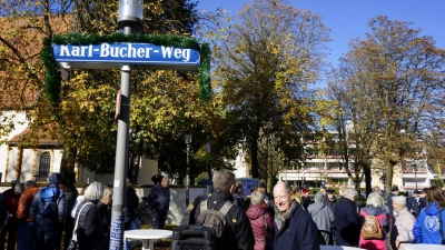 Der Karl-Bucher-Weg verläuft vom Moosacher St.-Martins-Platz zur Franz-Fihl-Straße. (Foto: Jörn Plagmann)