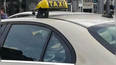 Damit im Taxi- und Mietwagen-Gewerbe wieder Ordnung herrscht, gibt es ab dem 1. Juli eine Preisuntergrenze und neue Tarife. (Foto: ar)
