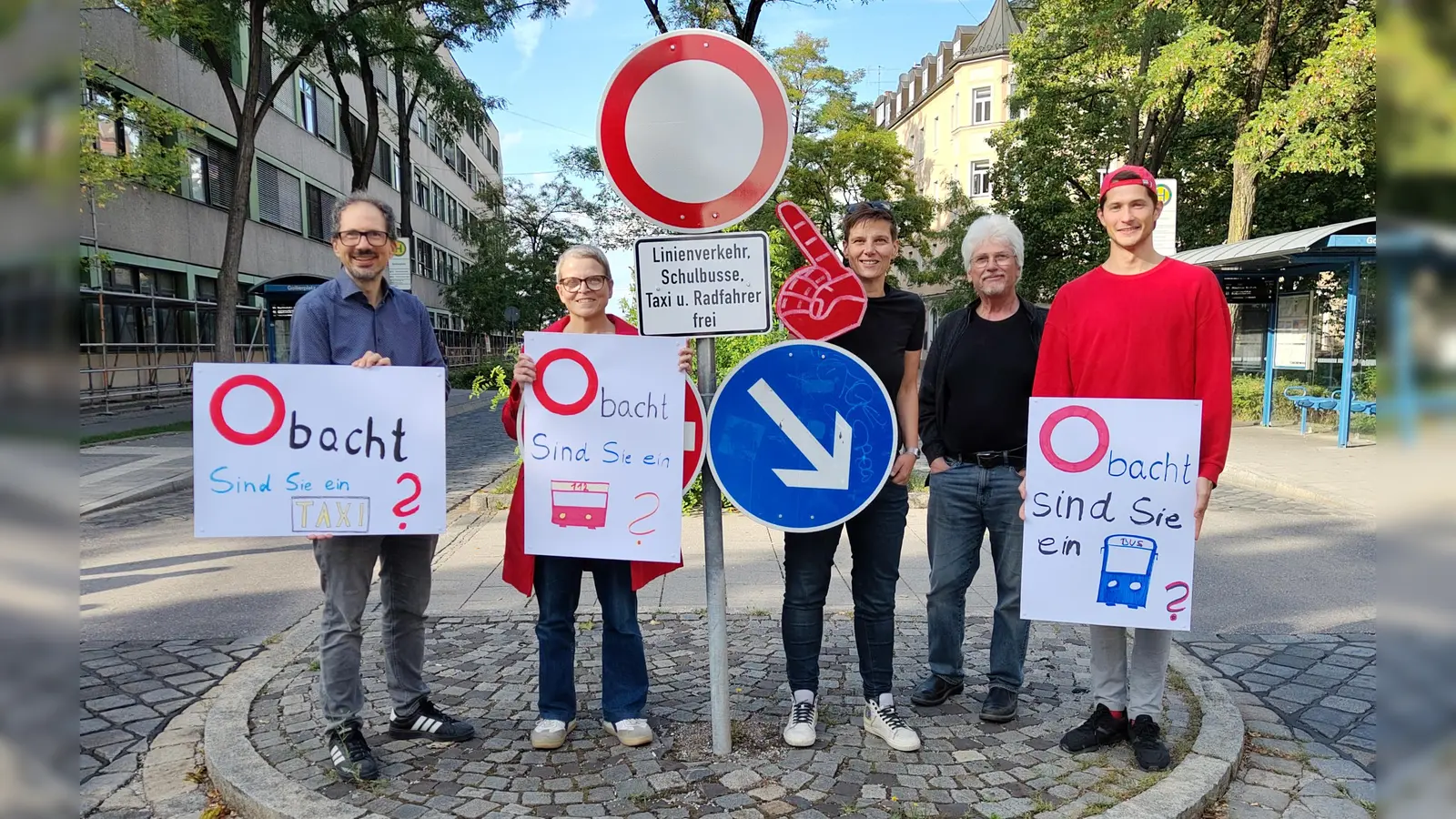 Die SPD erinnerte Autofahrer an das Durchfahrtsverbot am Gollierplatz. (Foto: B. Goodwin. )