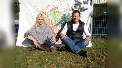 Niky Hartmann und Daniel Eichin freuen sich auf kreative Teilnehmer. (Foto: pst)