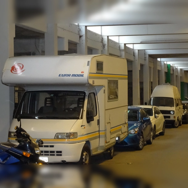 Auf öffentlichem Gelände abgestellte Wohnmobile werden leicht zur Beute von Kriminellen. (Symbolbild: tab)